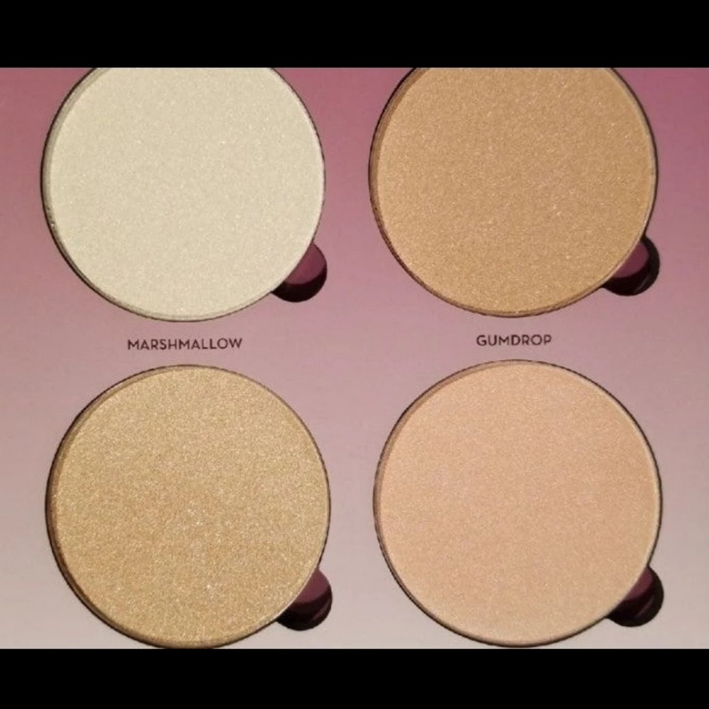 **SOLD On Ⓜ️** - Picture 3 of 5